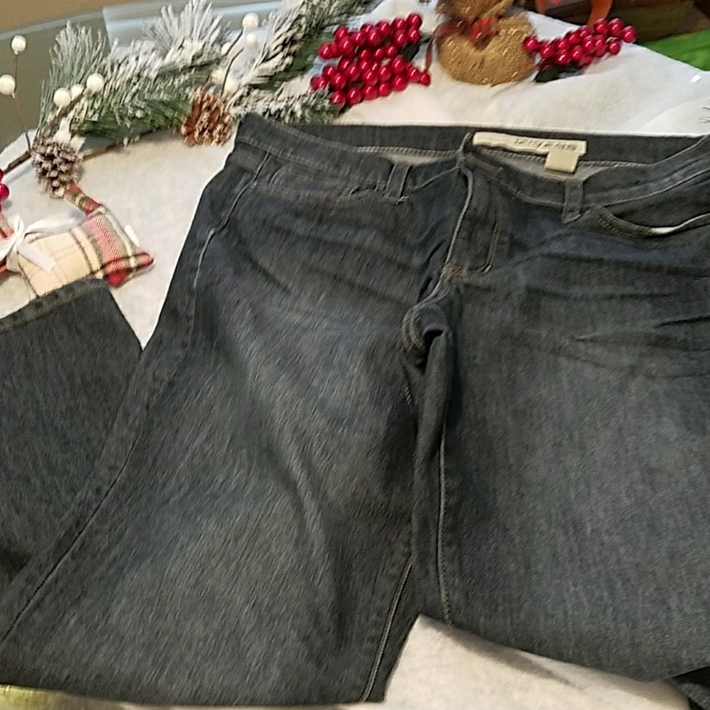 EUC DKNY Jeans Dark wash sz 12 petite