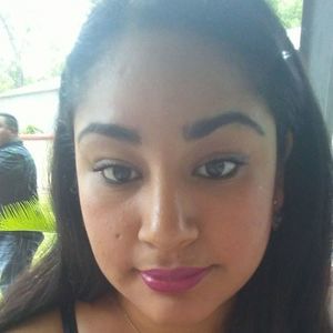 Meet your Posher, Araceli