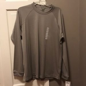 Columbia NWT breathable long sleeve shirt