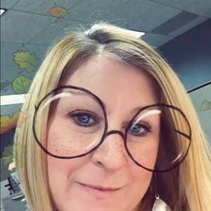 Meet your Posher, Alison