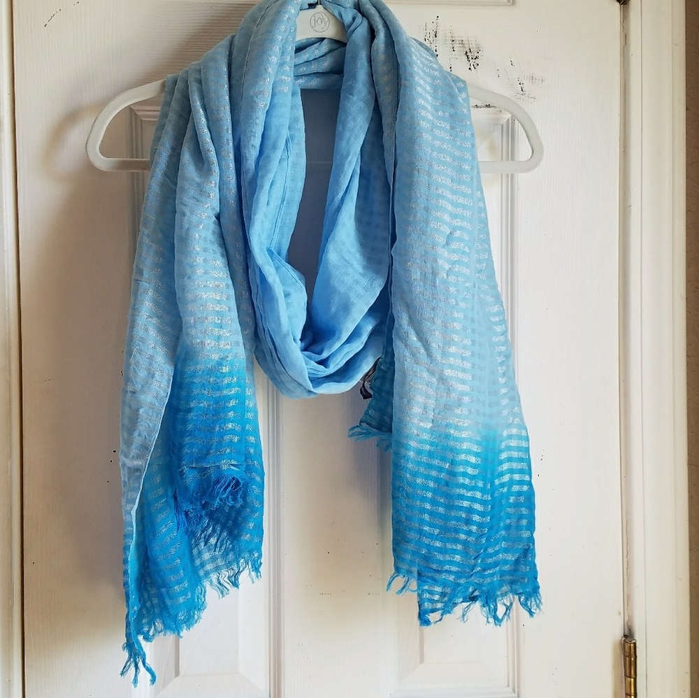 American Eagle Outfitters Scarf