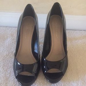 BCBG black patten leather heels