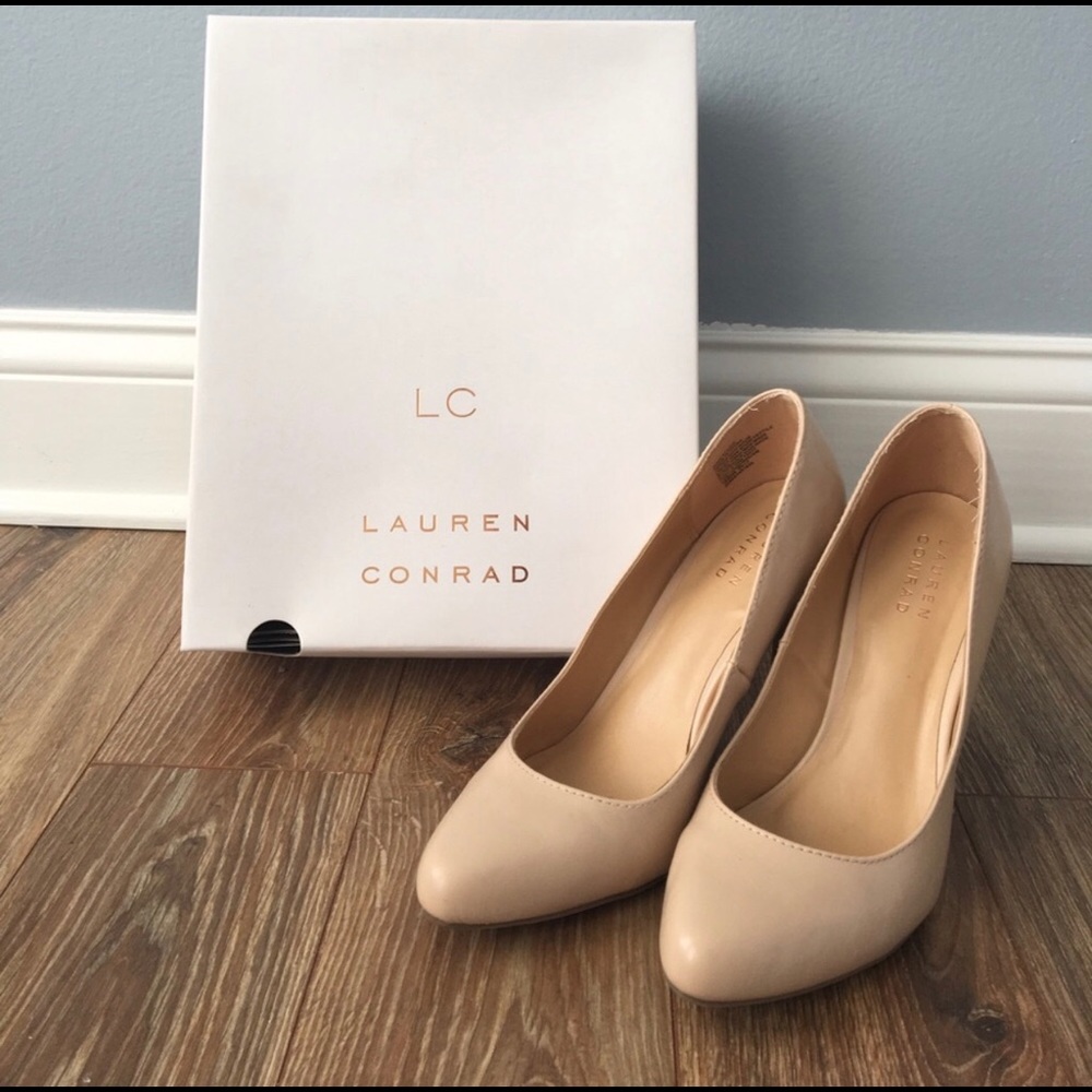LC Lauren Conrad Nude Heels