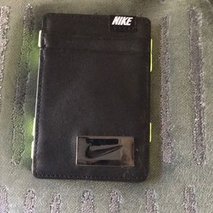 Nike card case