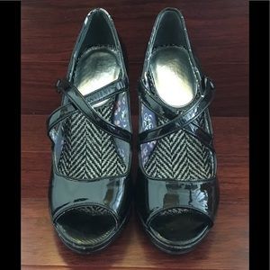 Kenzie Crazycat Peep-Toe Pumps