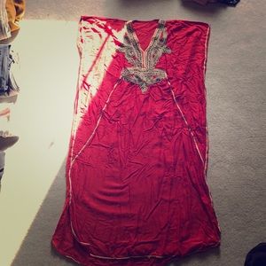 Moroccan Long flowy embroidered dress Red/orange