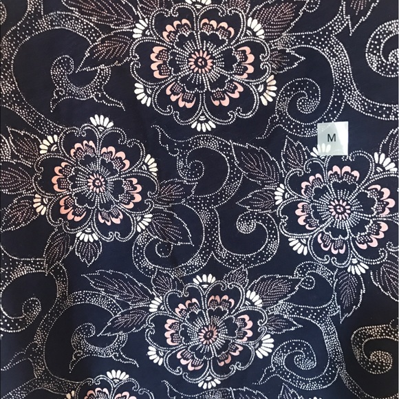 Patterned tank - Picture 4 of 4