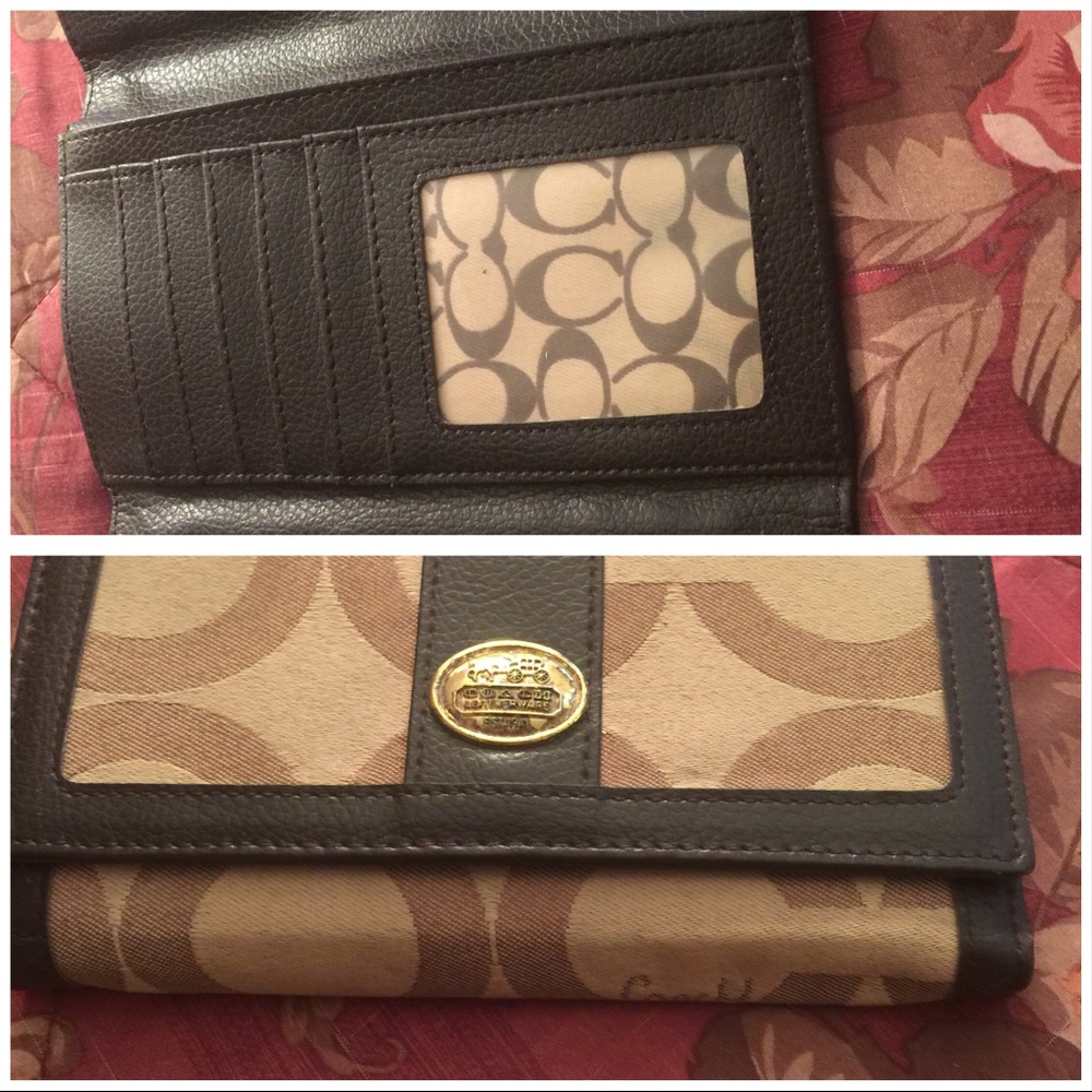 Coach wallet