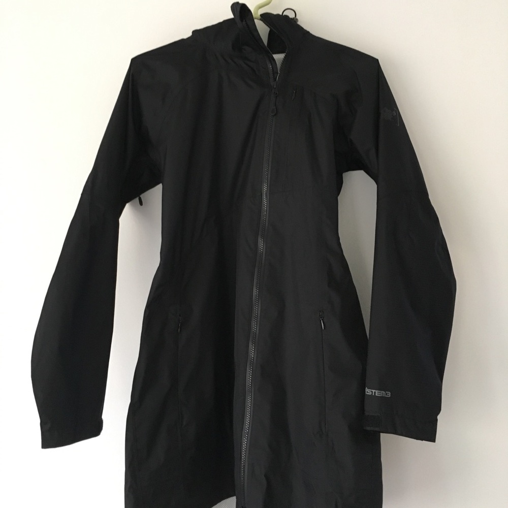 Eastern Mountain Sports black rain trench