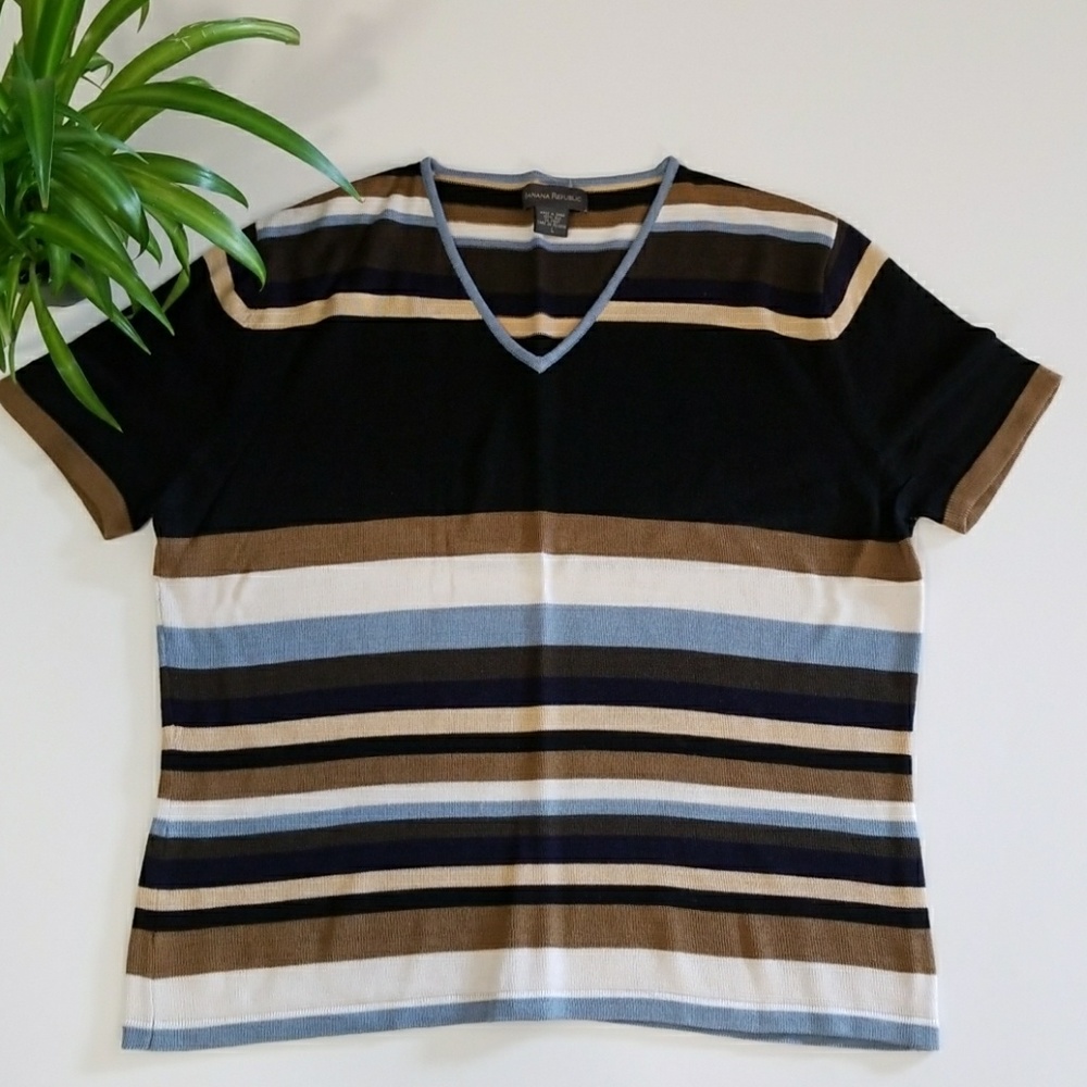 BANANA REPUBLIC KNIT TOP