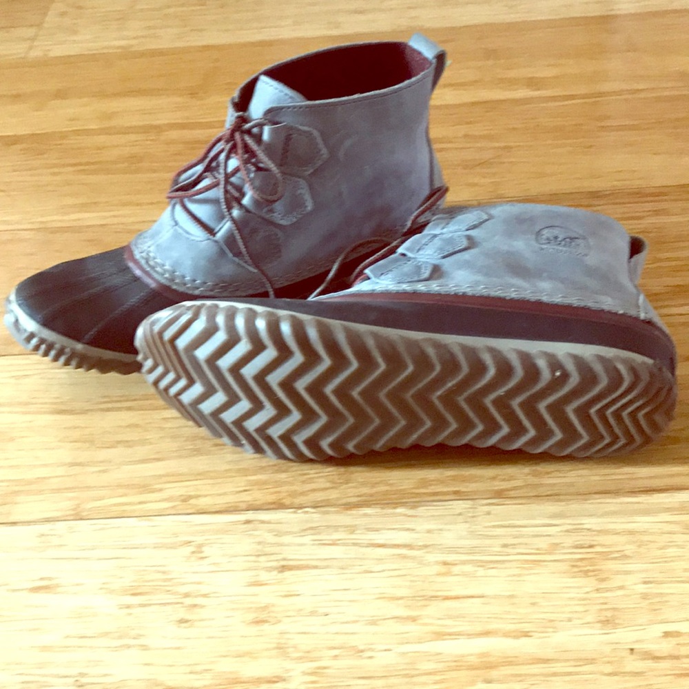 Sorel Out N About  boots