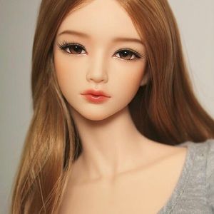 Meet your Posher, Mithona