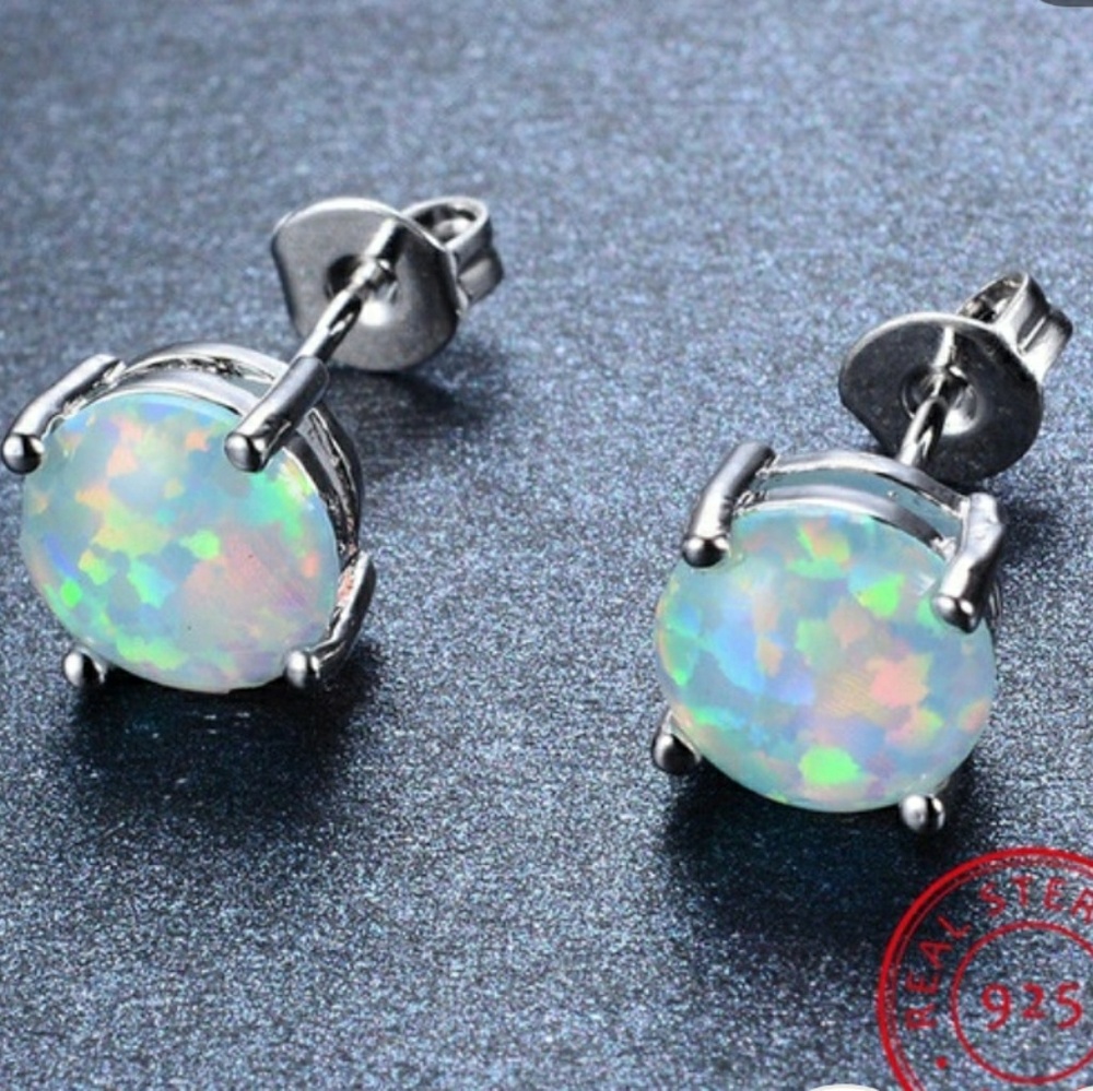925 Sterling silver opal earrings