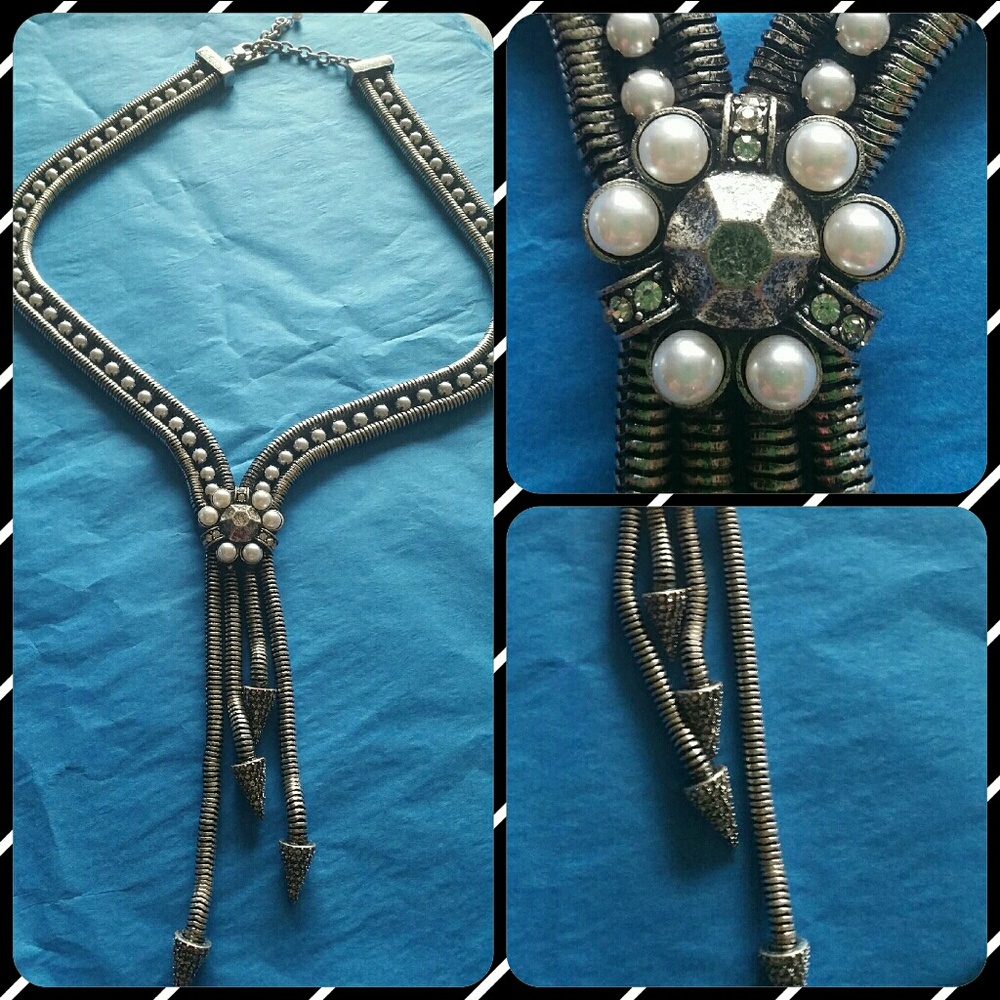 $drop! Beautiful necklace/Bolero embellished