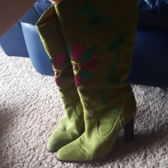 Leather embellish boots - Picture 2 of 5