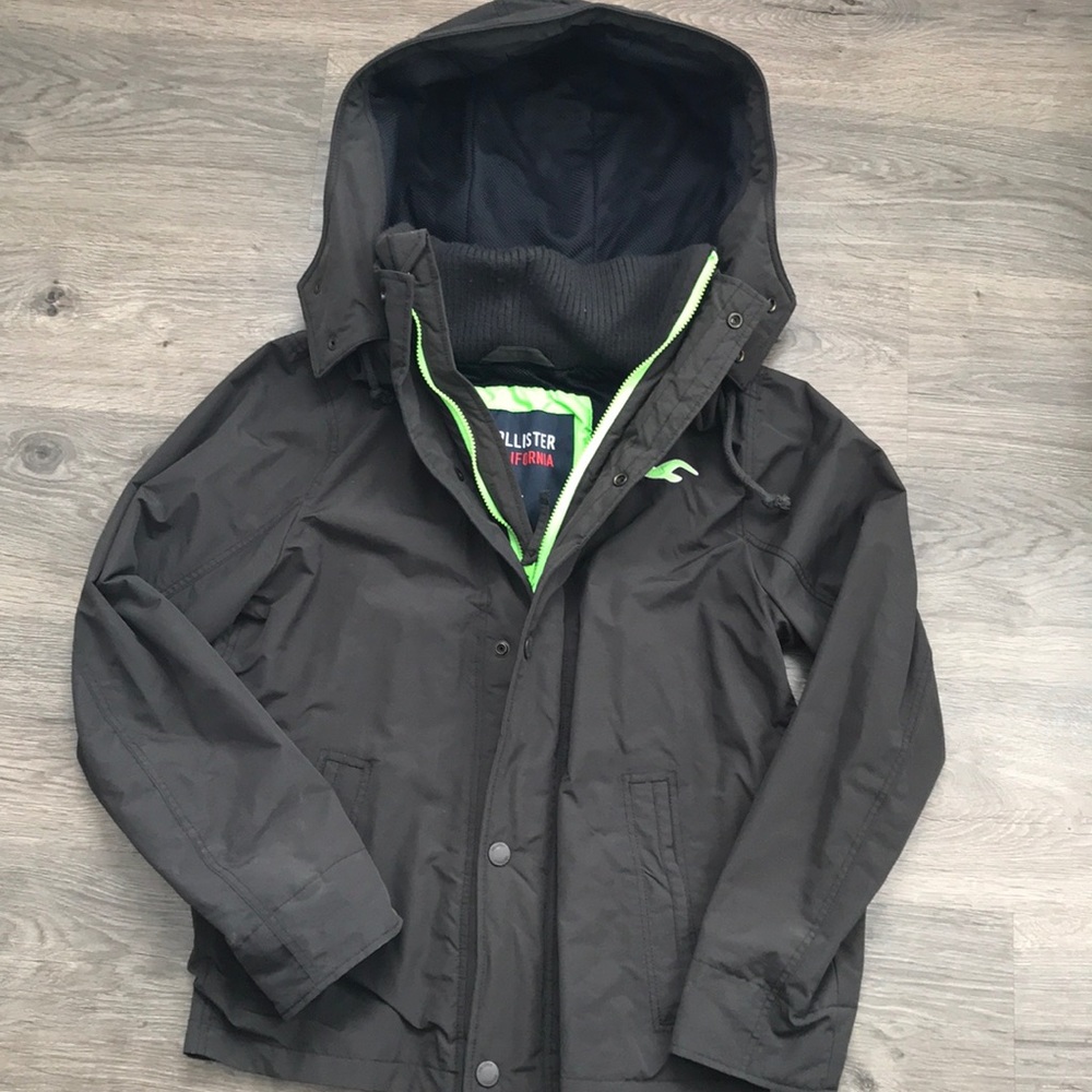 Men’s Hollister coat sz md
