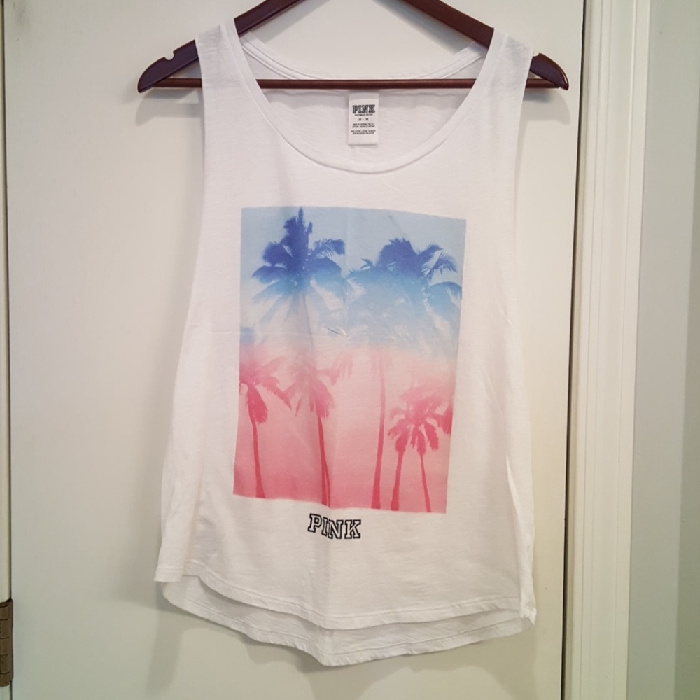 VS Pink top