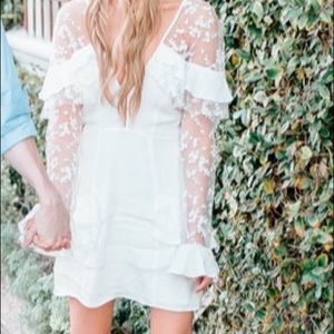 FOR LOVE+LEMONS WHITE ROSEBUD EMBROIDERY MINI 🍋💛