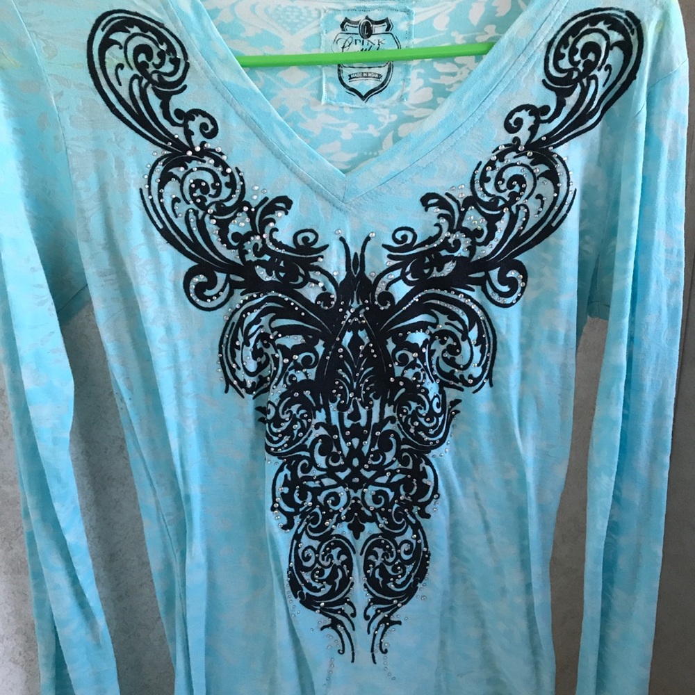 Pink Cattledac Turquoise shirt