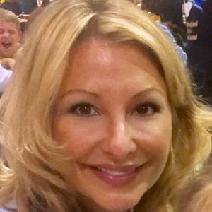 Meet your Posher, Mitzi