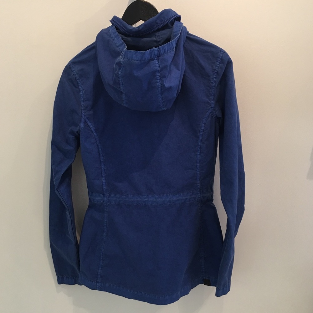 Bench Utility Jacket - Picture 3 of 6