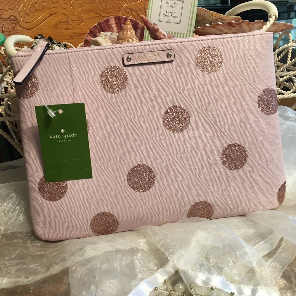 🥀💕Kate Spade Gia Chester Clutch