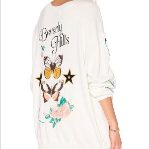WILDFOX BEV HILLS EMBROIDERED SWEATER🌿