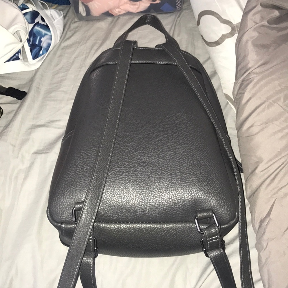 Backpack - Picture 2 of 3
