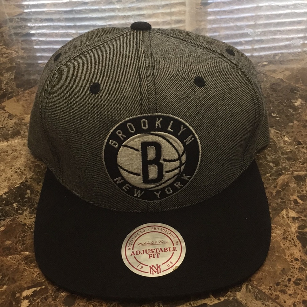 Mitchell & Ness Brooklyn Nets Snap Back