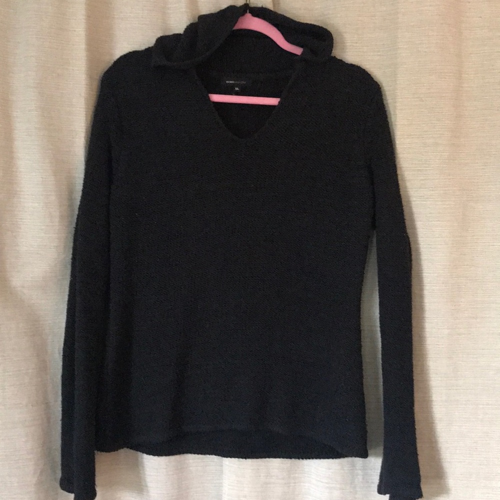 ❌❌SOLD❌❌BCBG sweater