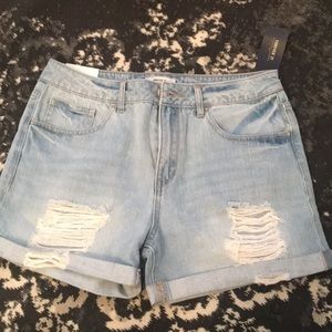 Forever 21 Boyfriend Shorts Never Worn