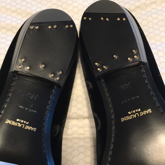 Saint Laurent Crest Venetian Loafers - Picture 4 of 7