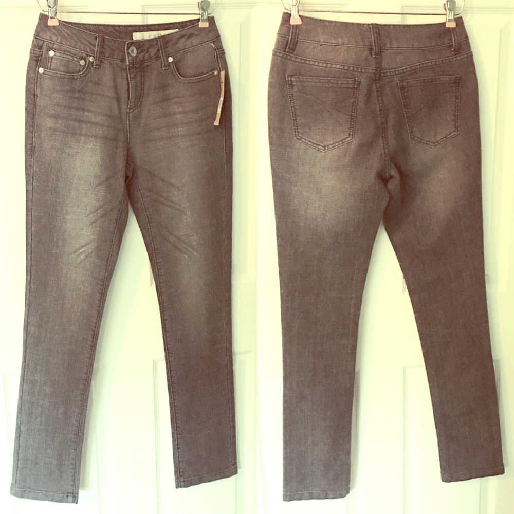 DKNY Jeans Stretch 4 Gray Silver New