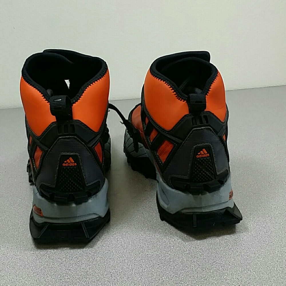 Sold-Orange Adidas aqua protect velcro m6.5, w 7.5 - Picture 3 of 8