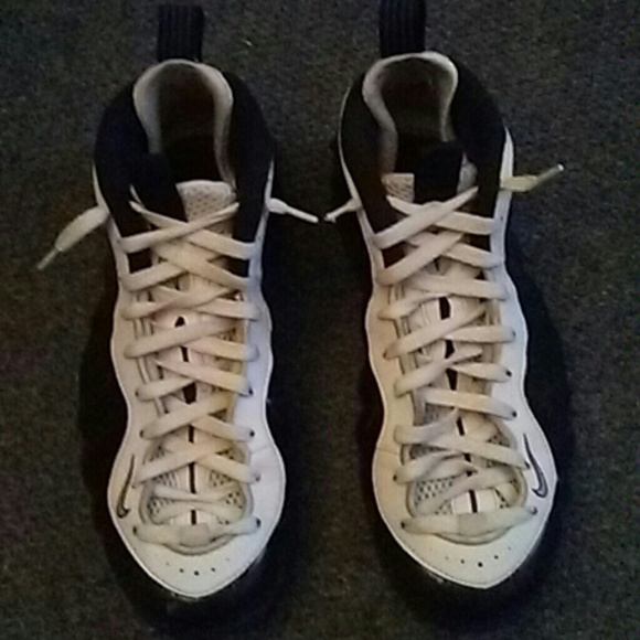 Foamposite one - Picture 2 of 5