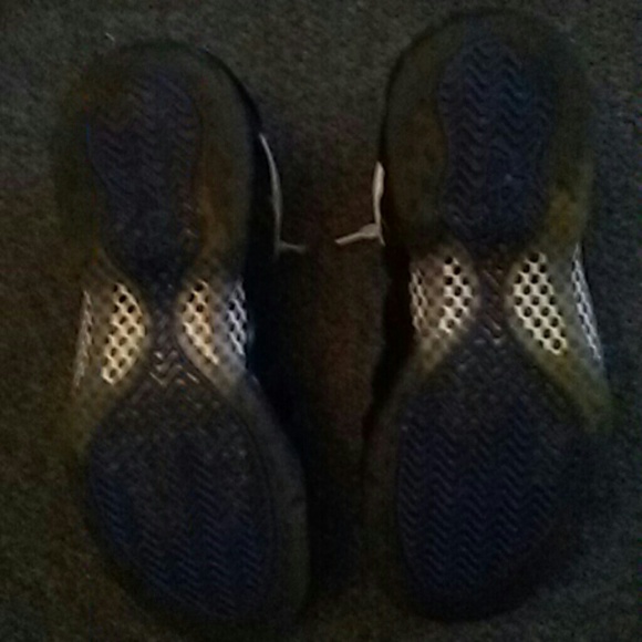 Foamposite one - Picture 4 of 5