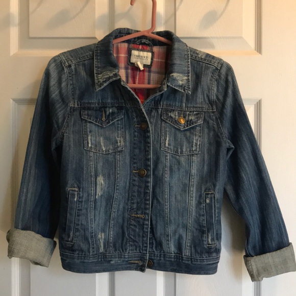 Size small denim jean jacket - Picture 1 of 3