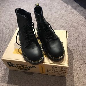 Classic Dr. Martens Air Wair Boots