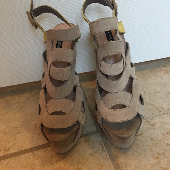 Shoemint Stella heels. Yellow/Beige - Picture 4 of 5