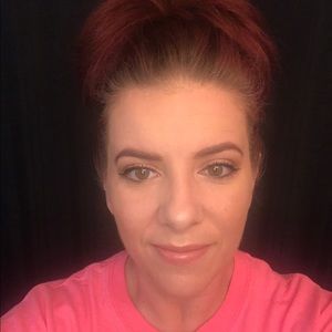 Meet your Posher, Stacy