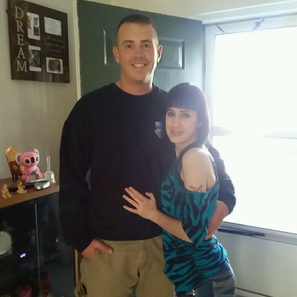 Meet your Posher, Connie - Picture 1 of 1