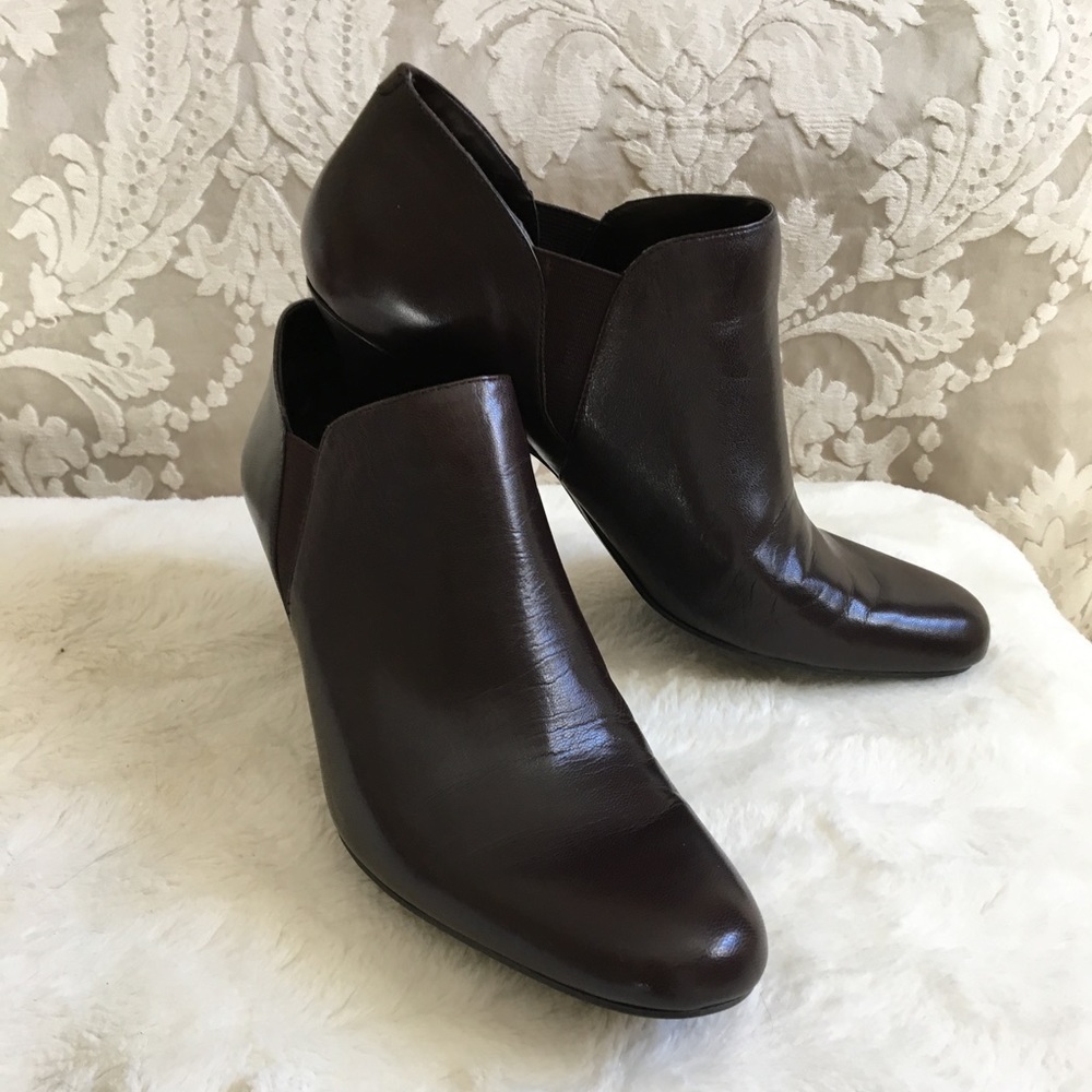 ✨Bandolino booties - Like New!✨
