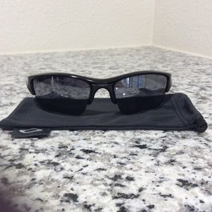 Brand New Men’s Oakley Black Flax Sunglasses