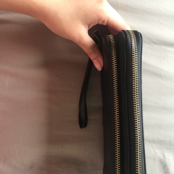 black clutch wallet - Picture 4 of 4