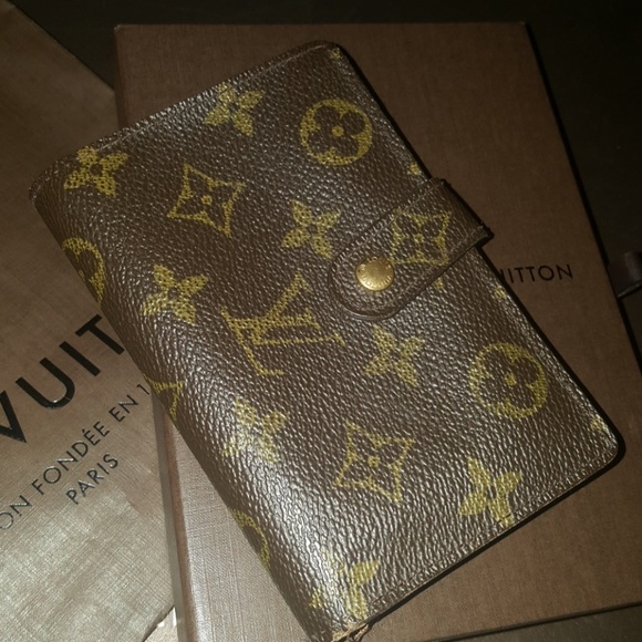 100%Auth. Louis Vuitton clutch wallet - Picture 1 of 8