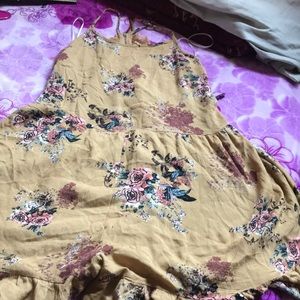 Flower romper with beautiful lace