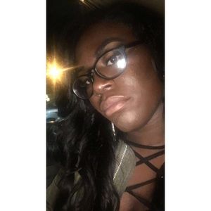 Meet your Posher, Cathy