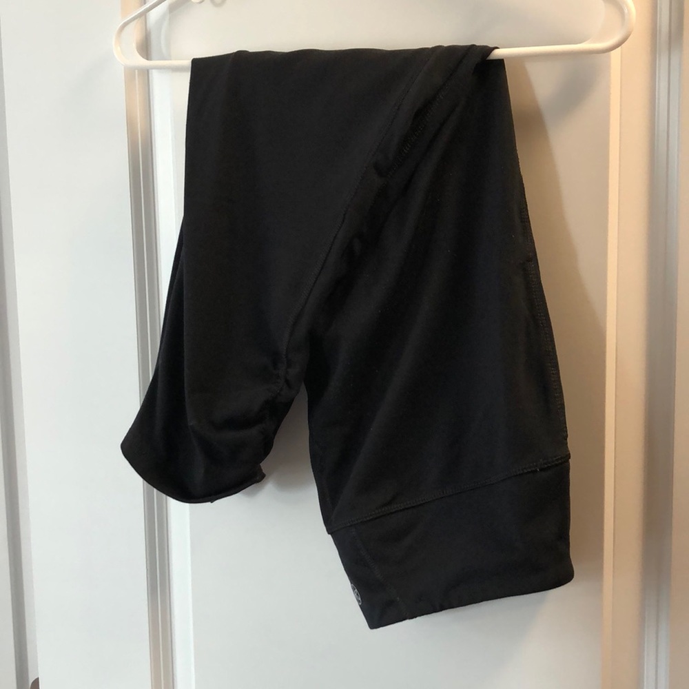 XL Gaiam black workout Capri - gently used