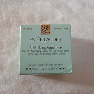 Estee  Lauder Revitalizing Supreme + 1oz