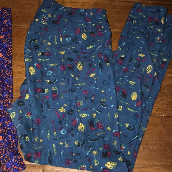 2 pairs Lularoe Leggings TC - Picture 3 of 3
